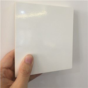 Zewnętrzne panele ścienne z włókna szklanego