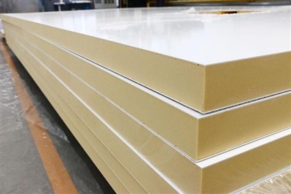 Panel kompozytowy FRP do karoserii